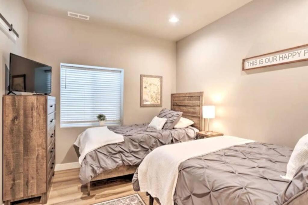 New! Cozy & Modern Spearfish Home Near Downtown! Eksteriør billede