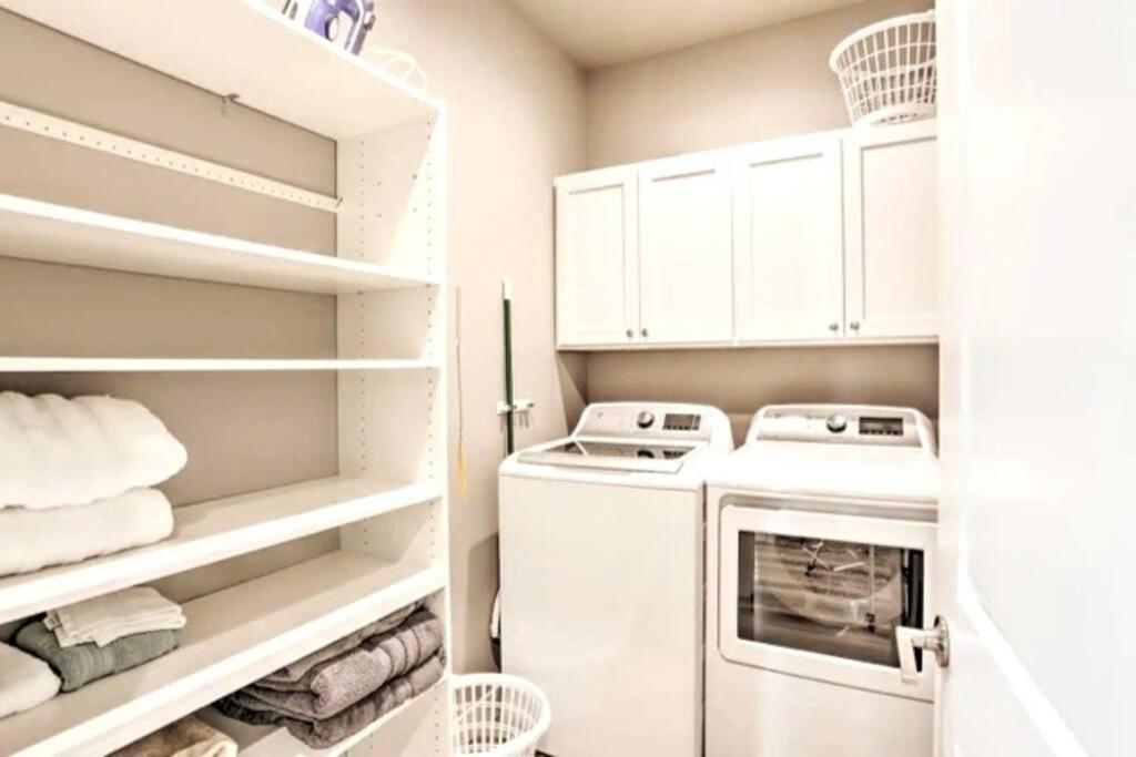 New! Cozy & Modern Spearfish Home Near Downtown! Eksteriør billede